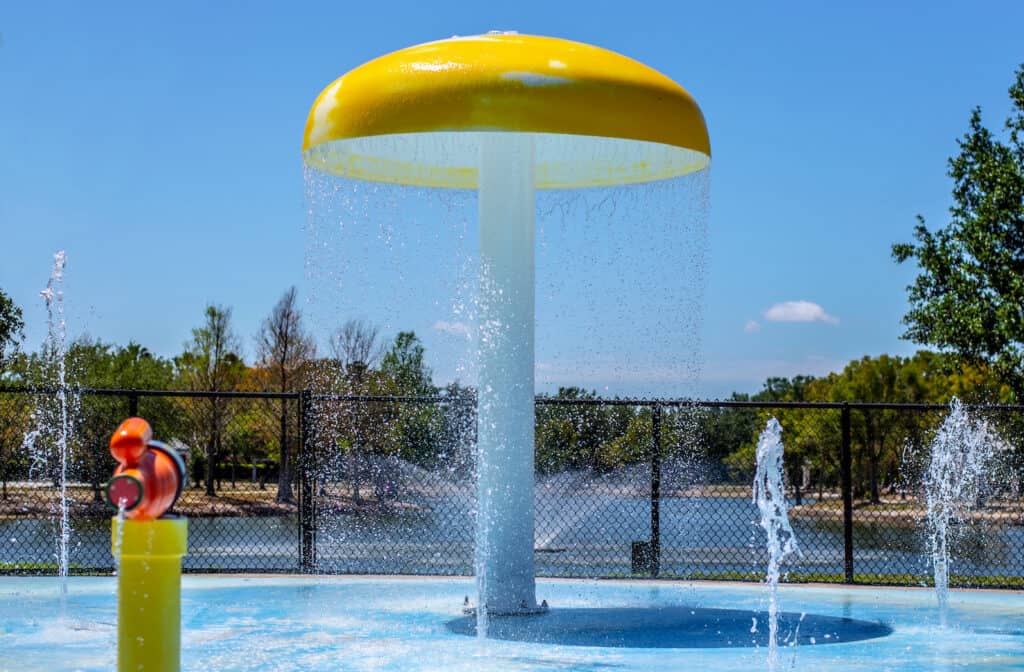 park in white oak texas has splash pad for the kids to cool off 