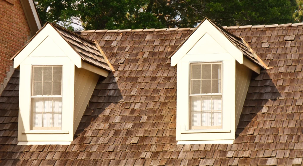 cedar roofing shingles